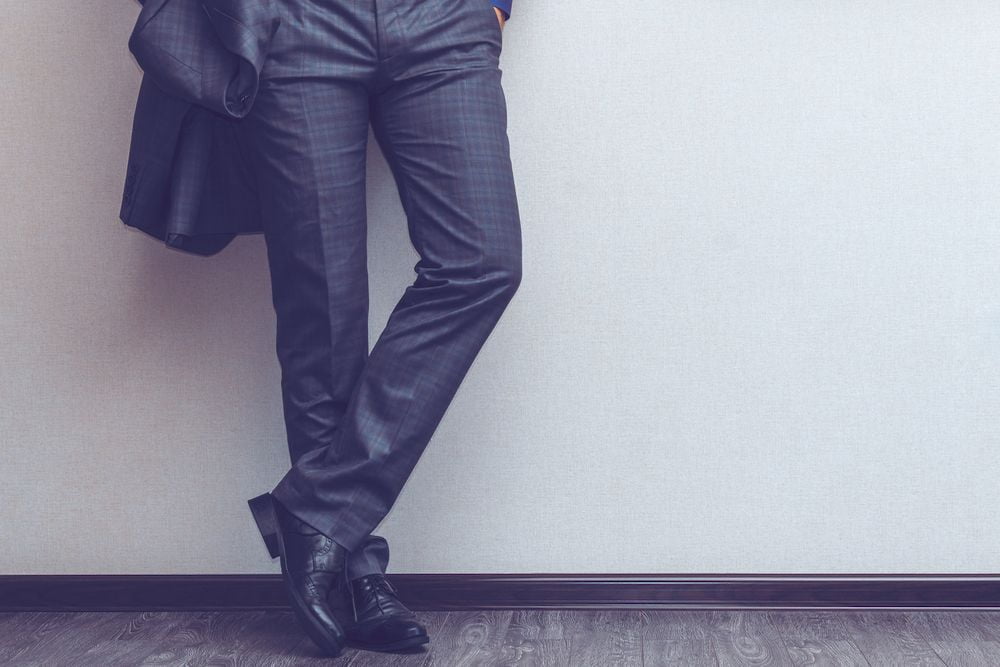 Tips para llevar un pantalón de tergal para hombre
